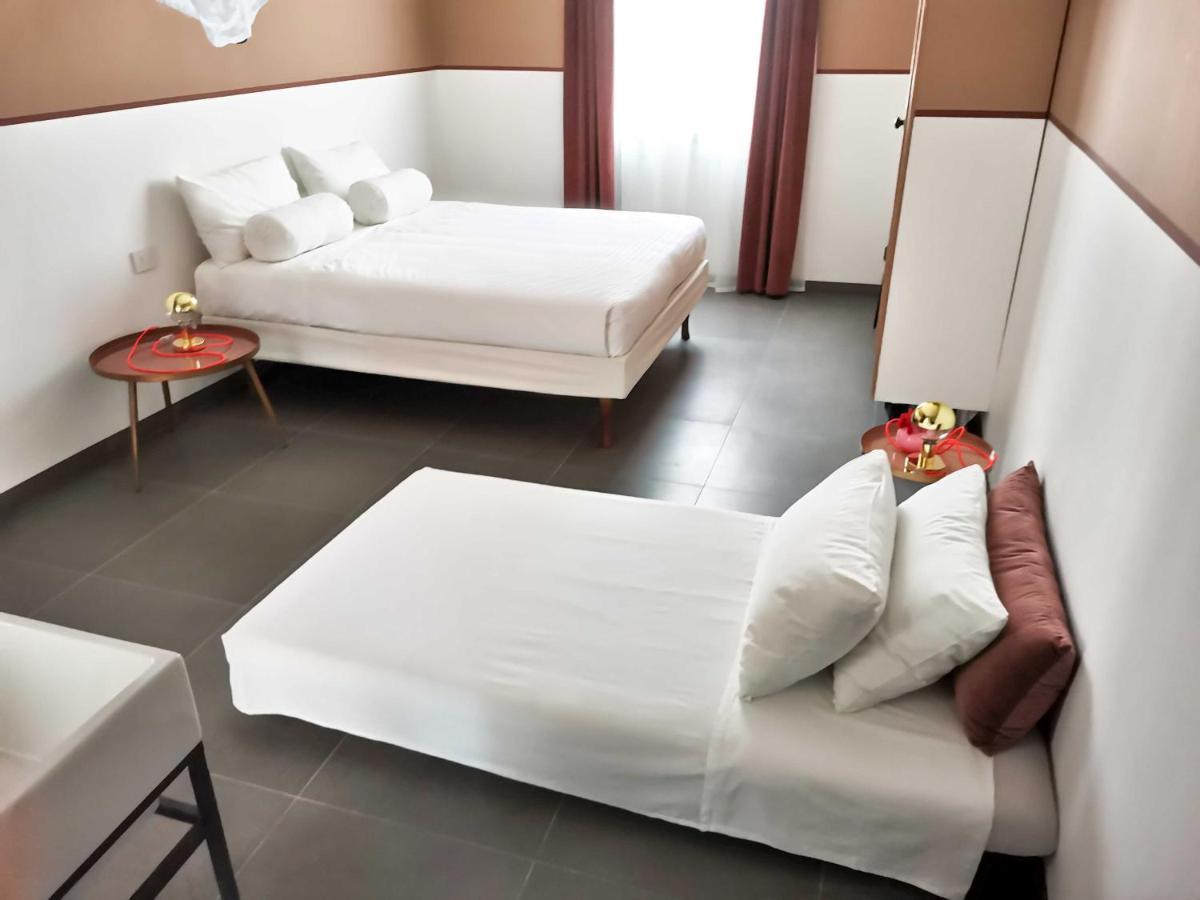 Casa Sebina - Your Design Home On The Lake - 3 Bathrooms 3 Bedrooms Desenzano del Garda Eksteriør bilde